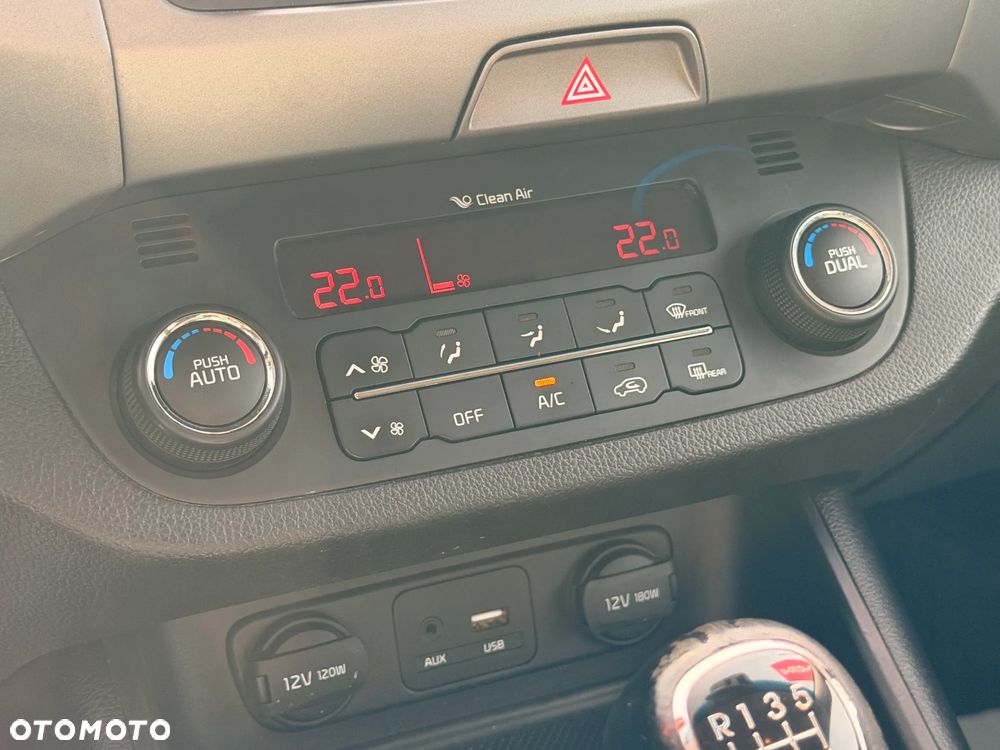 Kia Sportage 1.7 CRDI 2WD Vision - 19