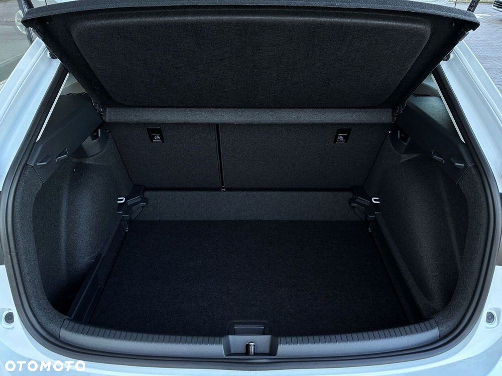 Volkswagen Taigo - 22