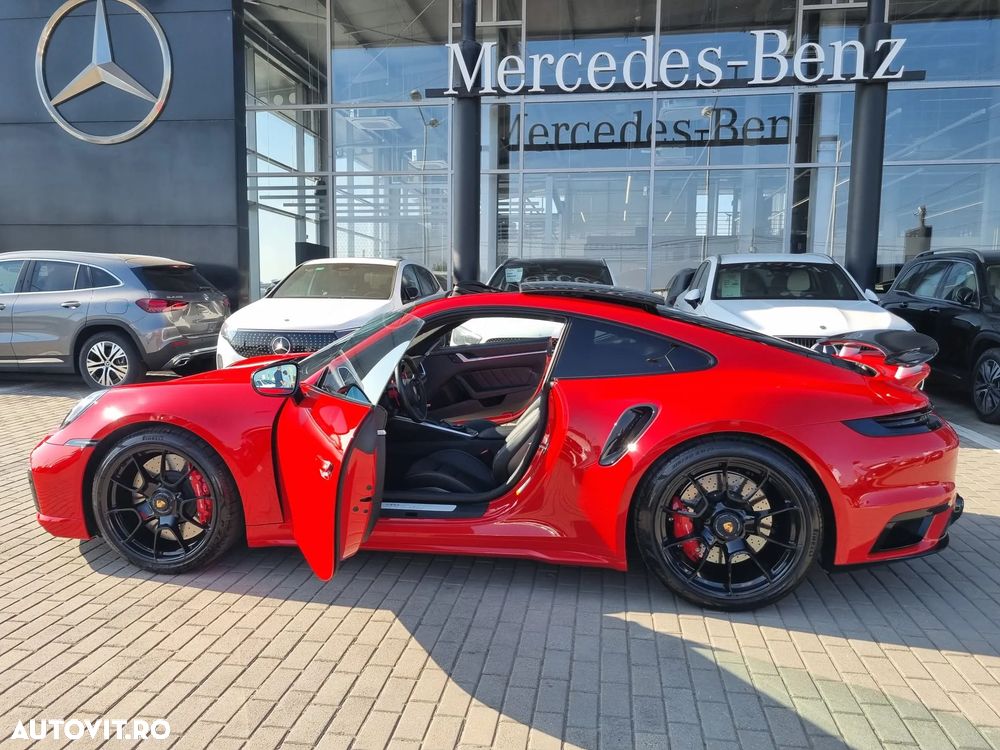 Porsche 911-TURBO-S - 5