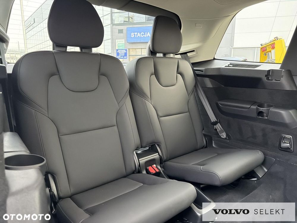Volvo XC 90 - 17