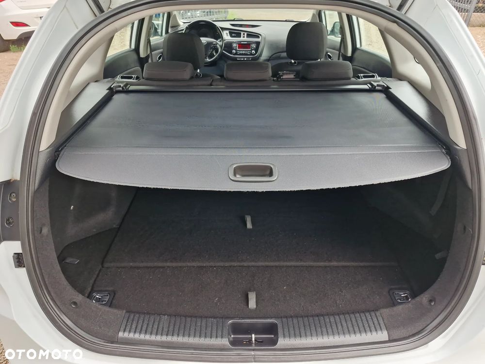 Kia Ceed 1.4 CVVT Attract - 27