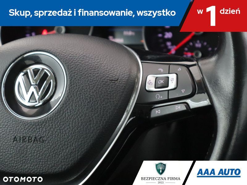 Volkswagen Passat Variant - 18