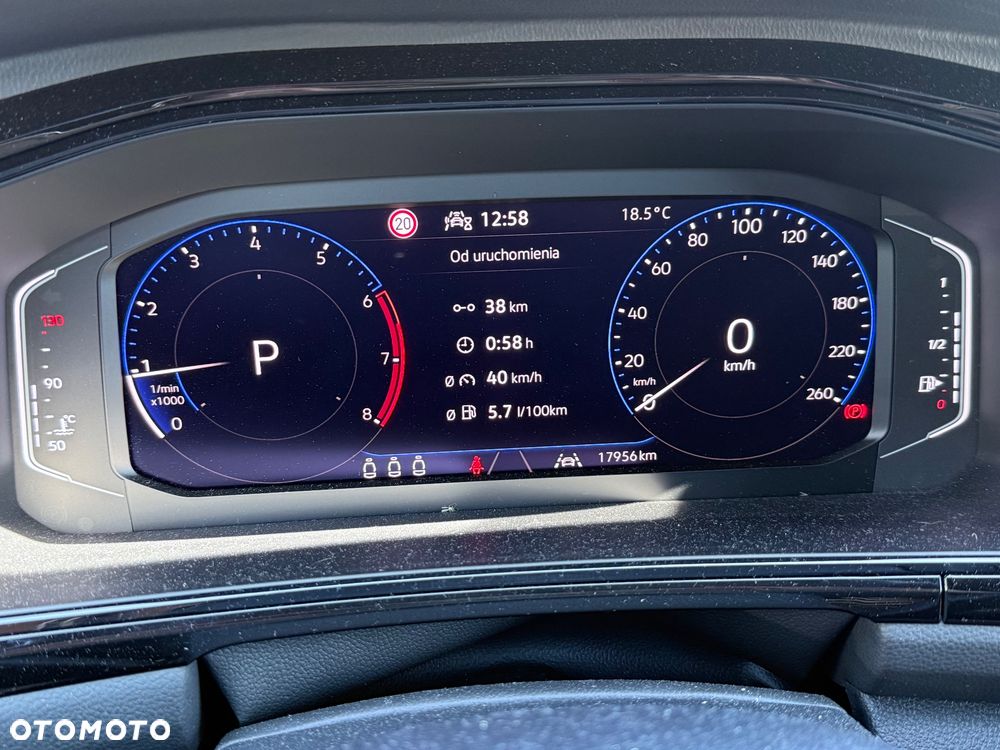 Volkswagen T-Roc 1.5 TSI Style DSG - 11