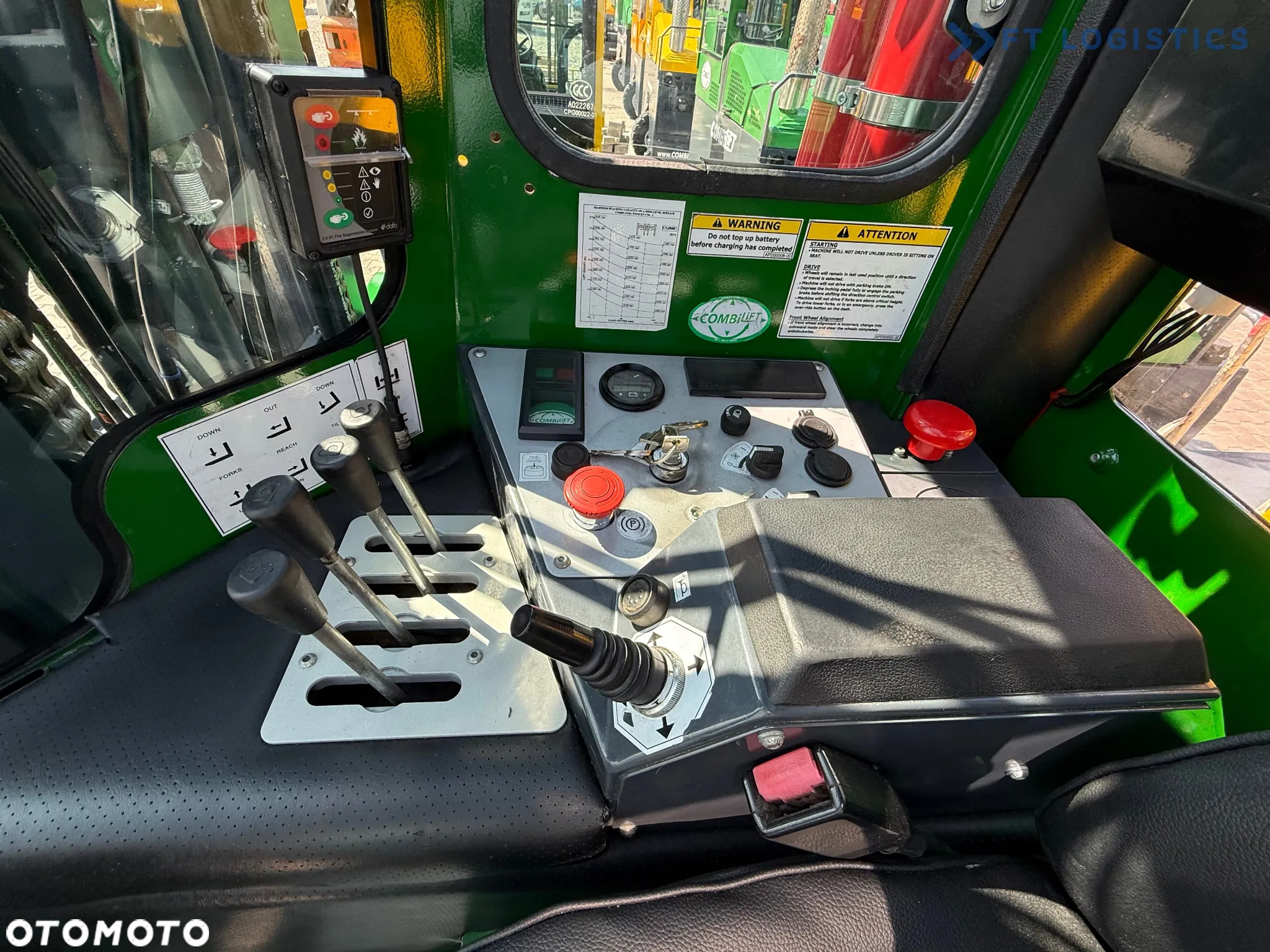 Combilift C5000E / ELEKTRYCZNY / TRIPLEX 8300MM / WOLNY SKOK / SZEROKI POZYCJONER / PRZESUW WIDEŁ / BATERIA JAK NOW - 12