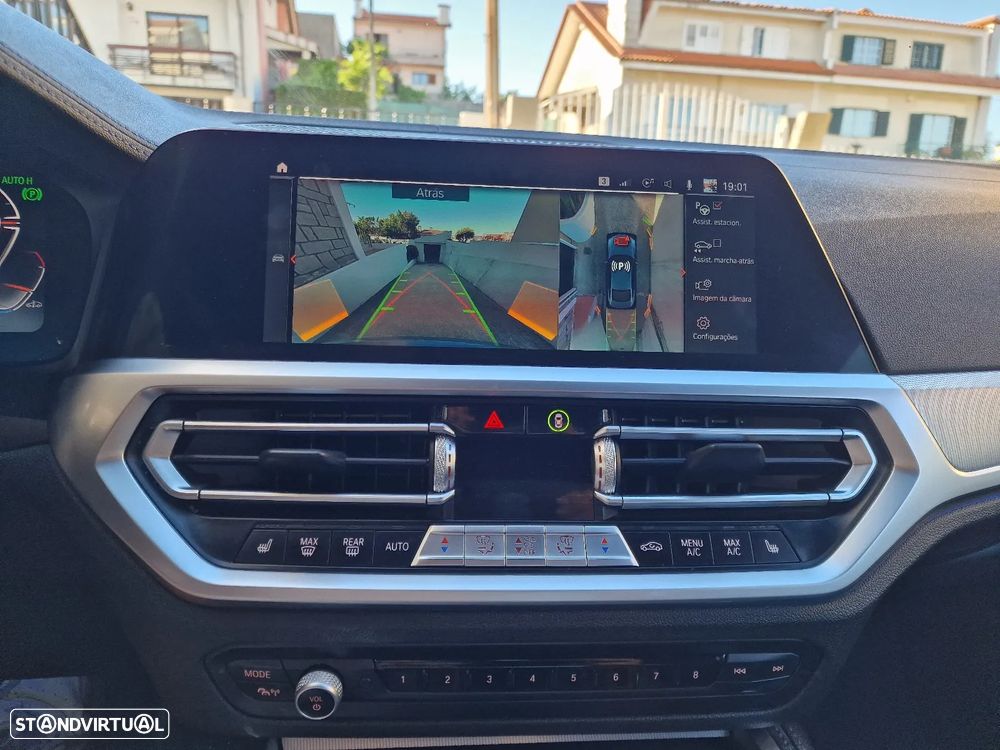 BMW 420 d Pack Desportivo M Auto - 7