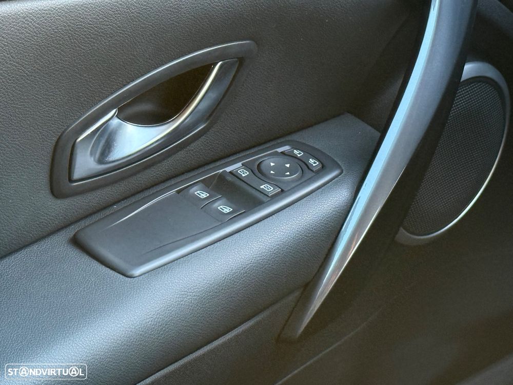 Renault Mégane Coupe 1.5 dCi GT Line - 17