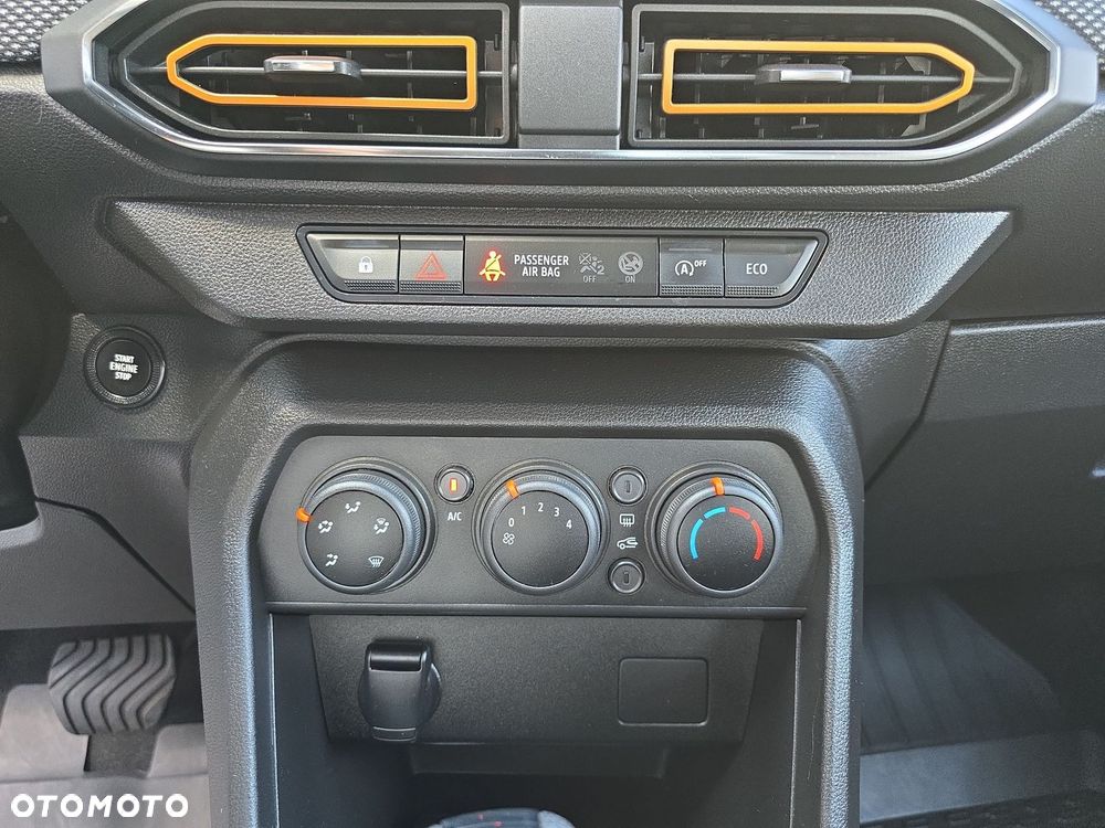 Dacia Sandero Stepway 1.0 TCe Comfort CVT - 19