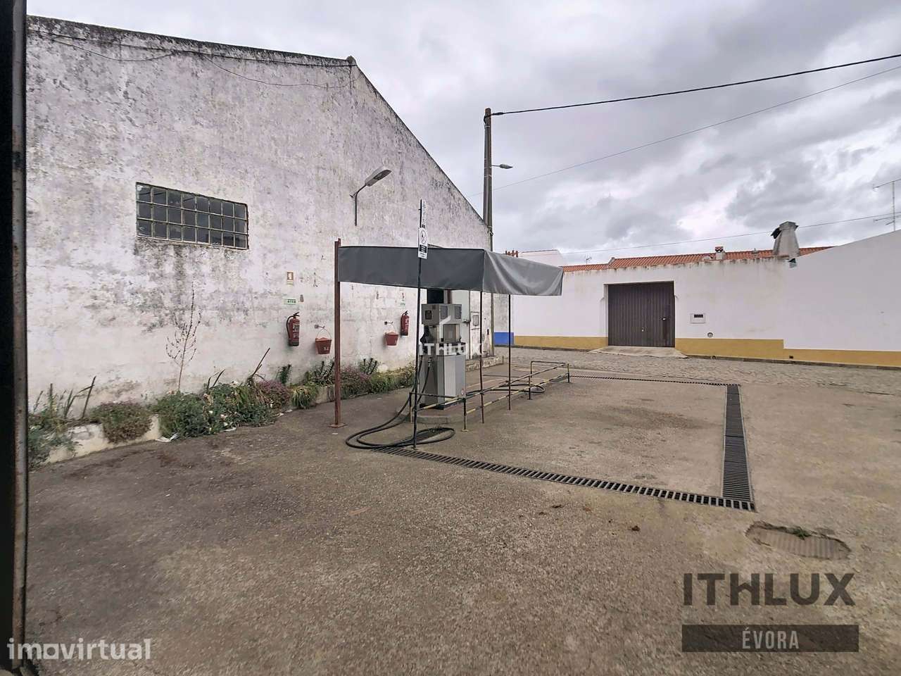 Oficina + empresa em pleno funcionamento e equipada, c/ bomba de abas - Grande imagem: 4/10