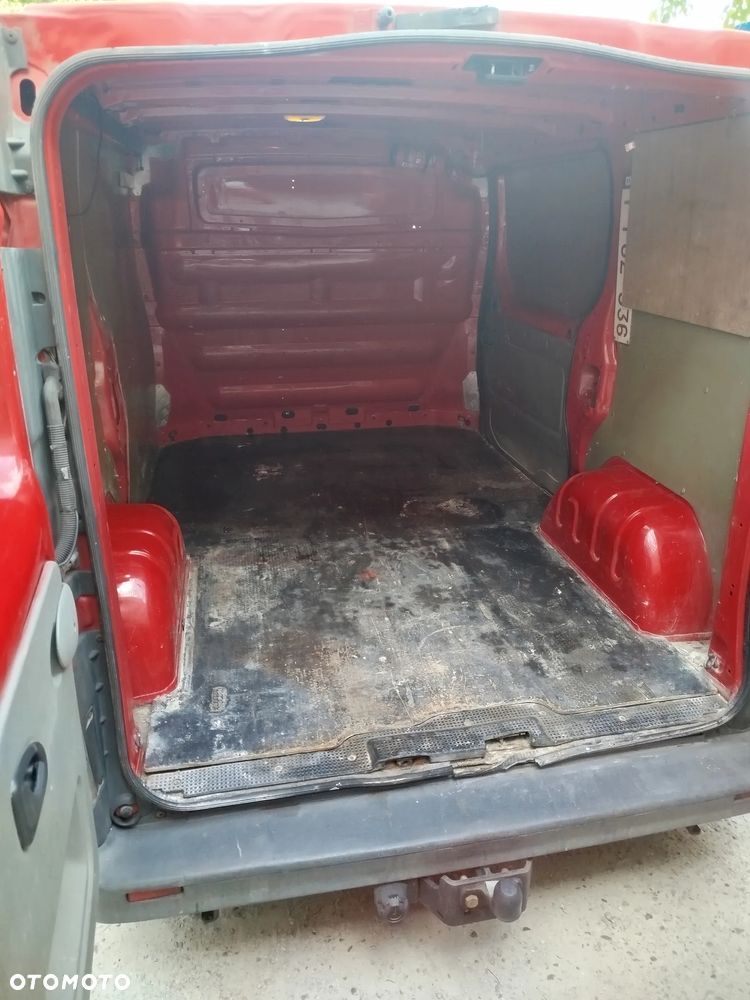 Renault Trafic - 9