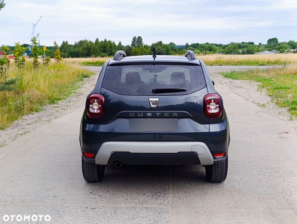 Dacia Duster 1.6 SCe S&S - 6