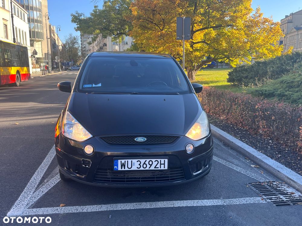Ford S-Max - 4