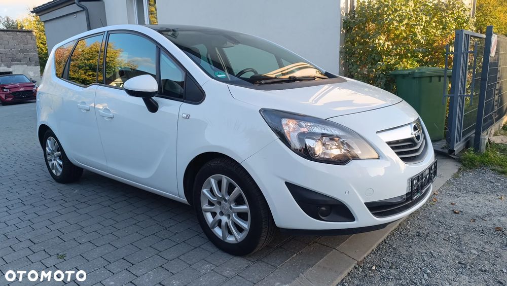 Opel Meriva 2012 photo 2