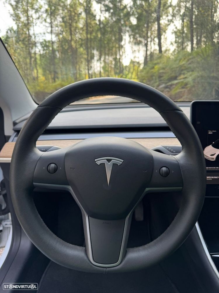Tesla Model 3 Tração Traseira - 15
