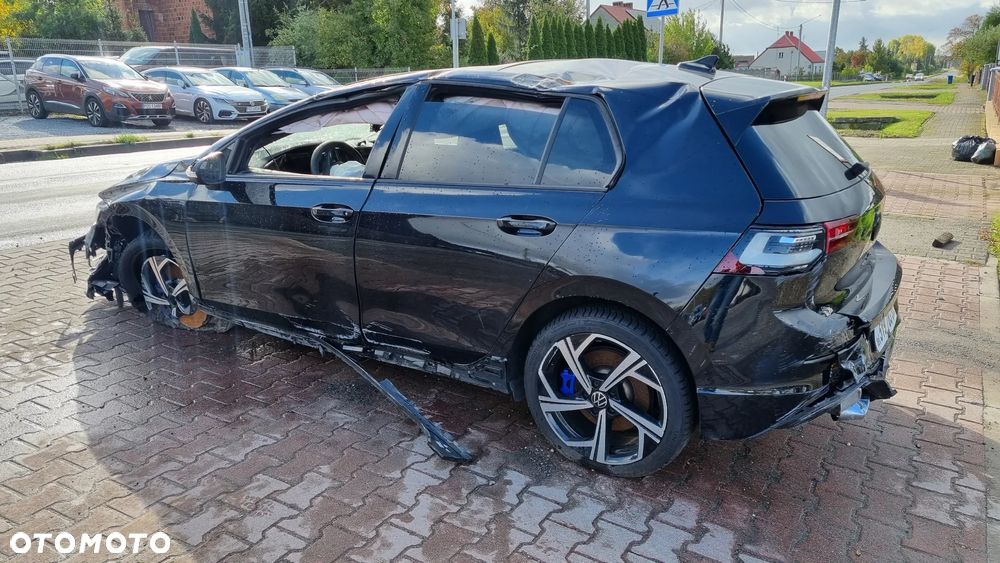 Volkswagen Golf VIII 2.0 TSI 4Motion R DSG - 12