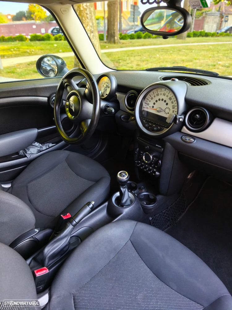 MINI Coupé Cooper SD - 4