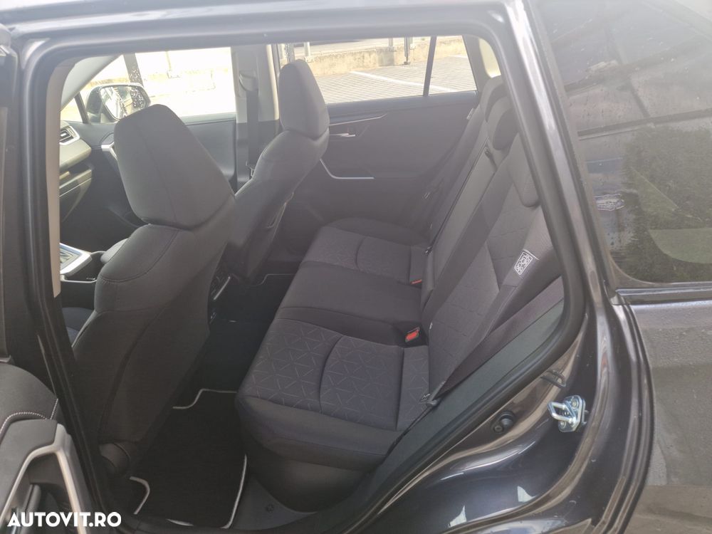 Toyota RAV4 - 21