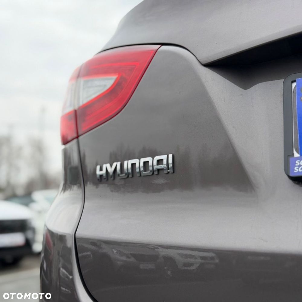 Hyundai ix35 - 11