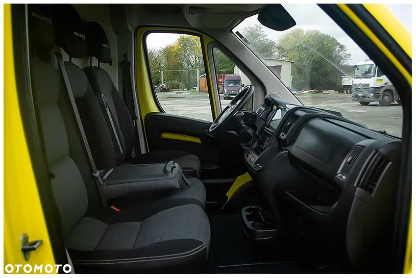 Iveco 35C18 - 17