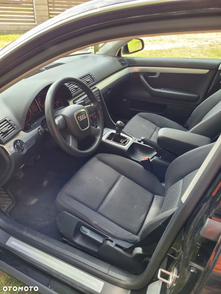Audi A4 Avant - 9