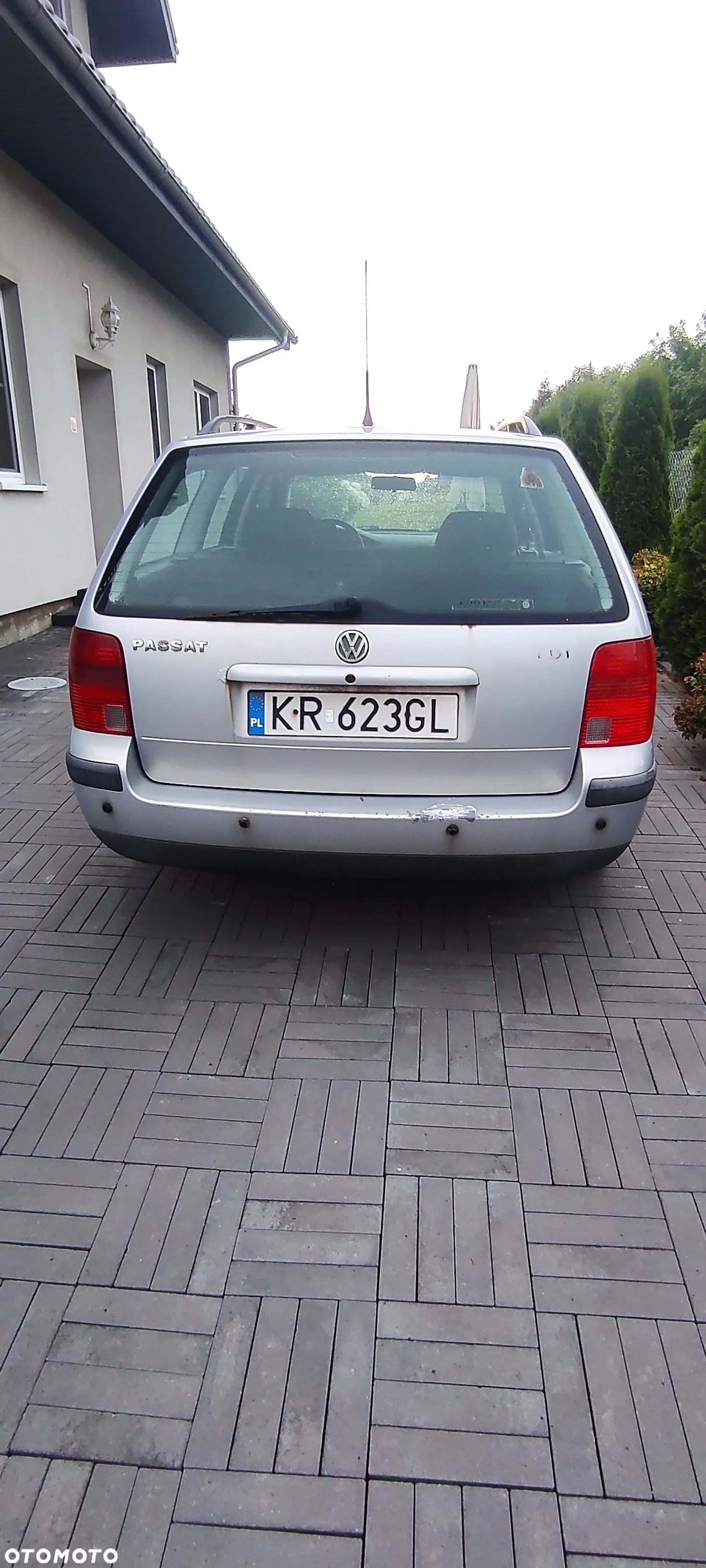 Volkswagen Passat 1.9 TDI Comfortline - 1