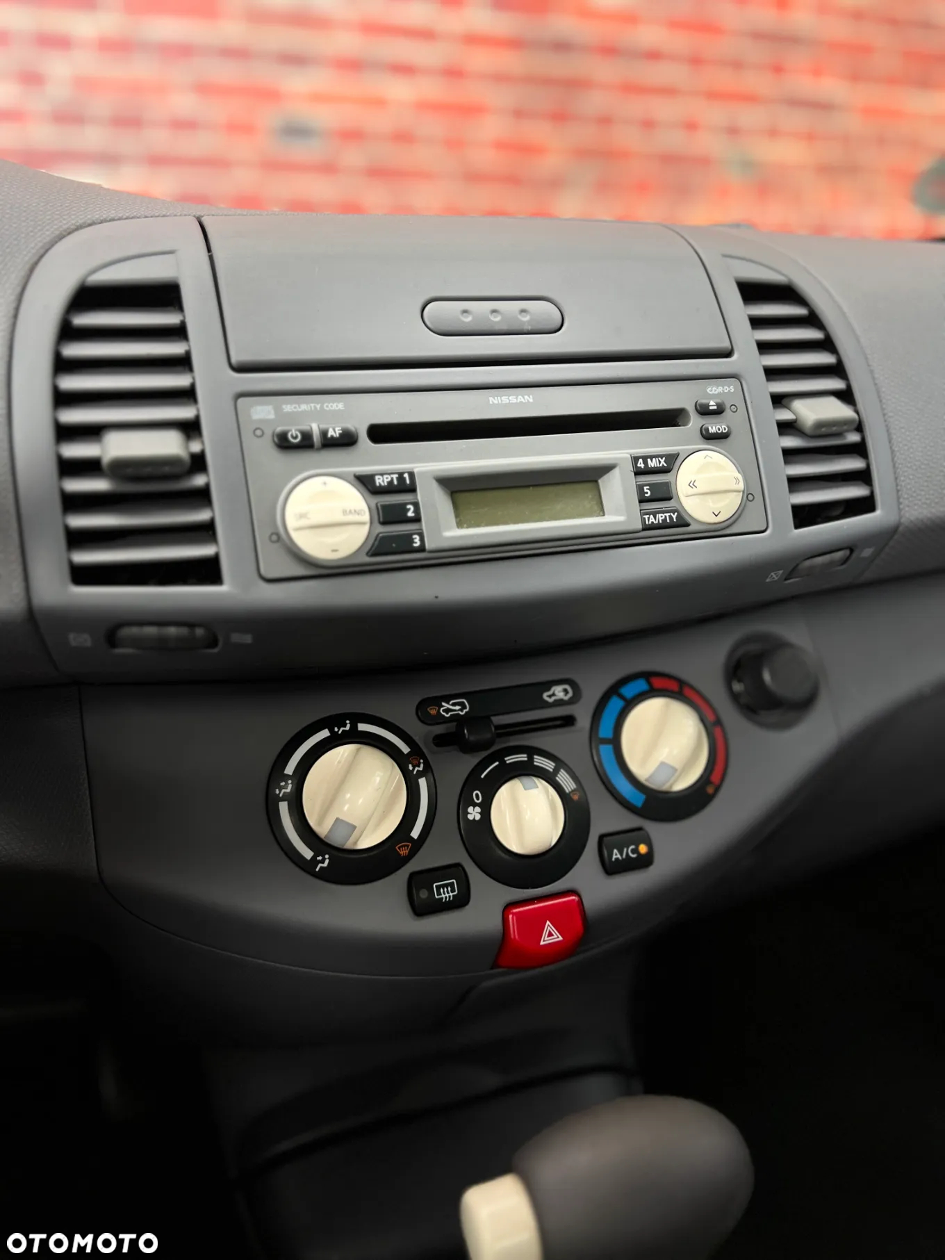 Nissan Micra - 17