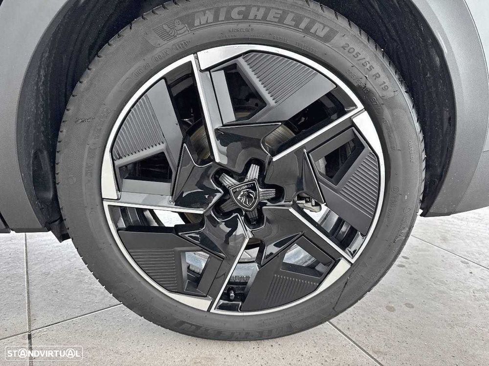 Peugeot 408 1.6 Hybrid Allure e-EAT8 - 11
