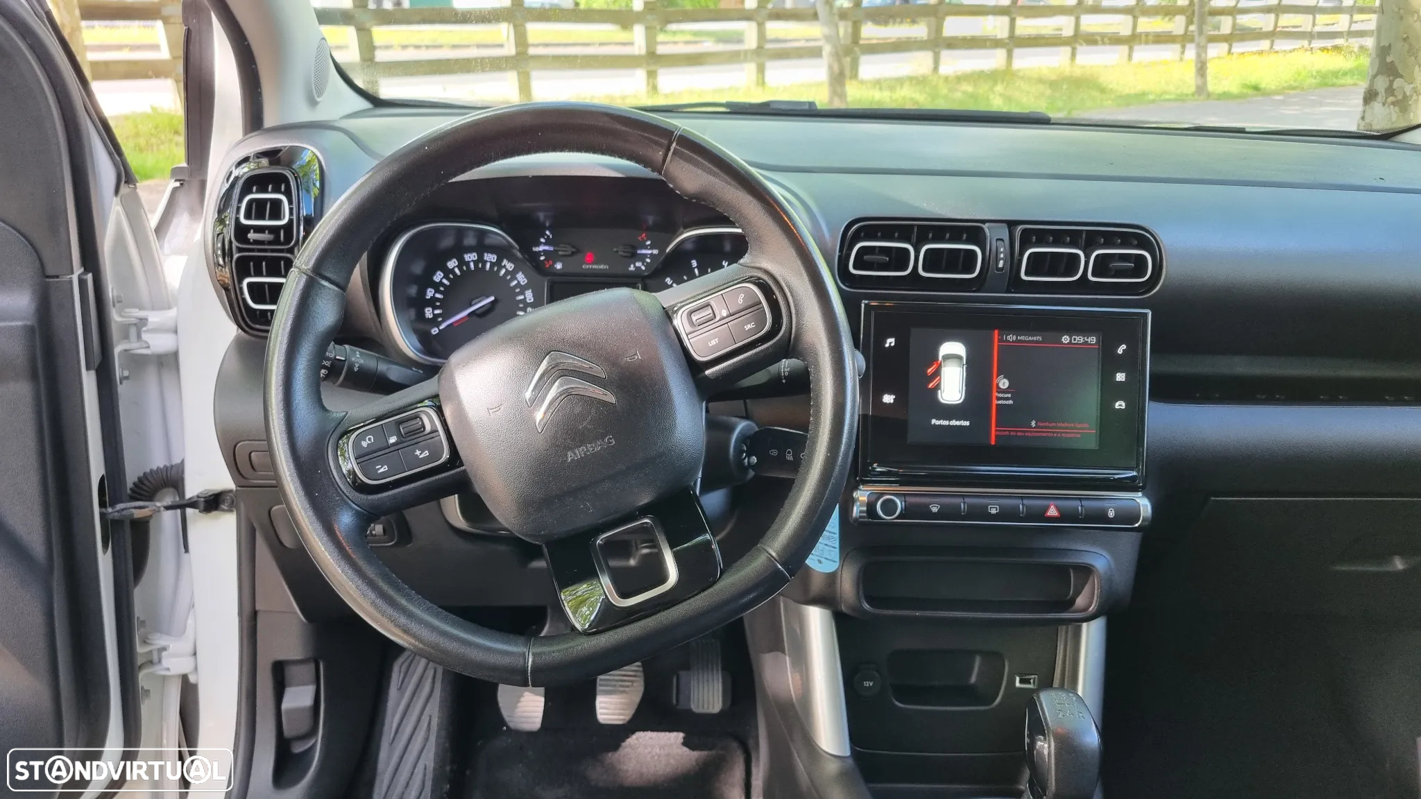 Citroën C3 Aircross 1.2 PureTech Shine - 14
