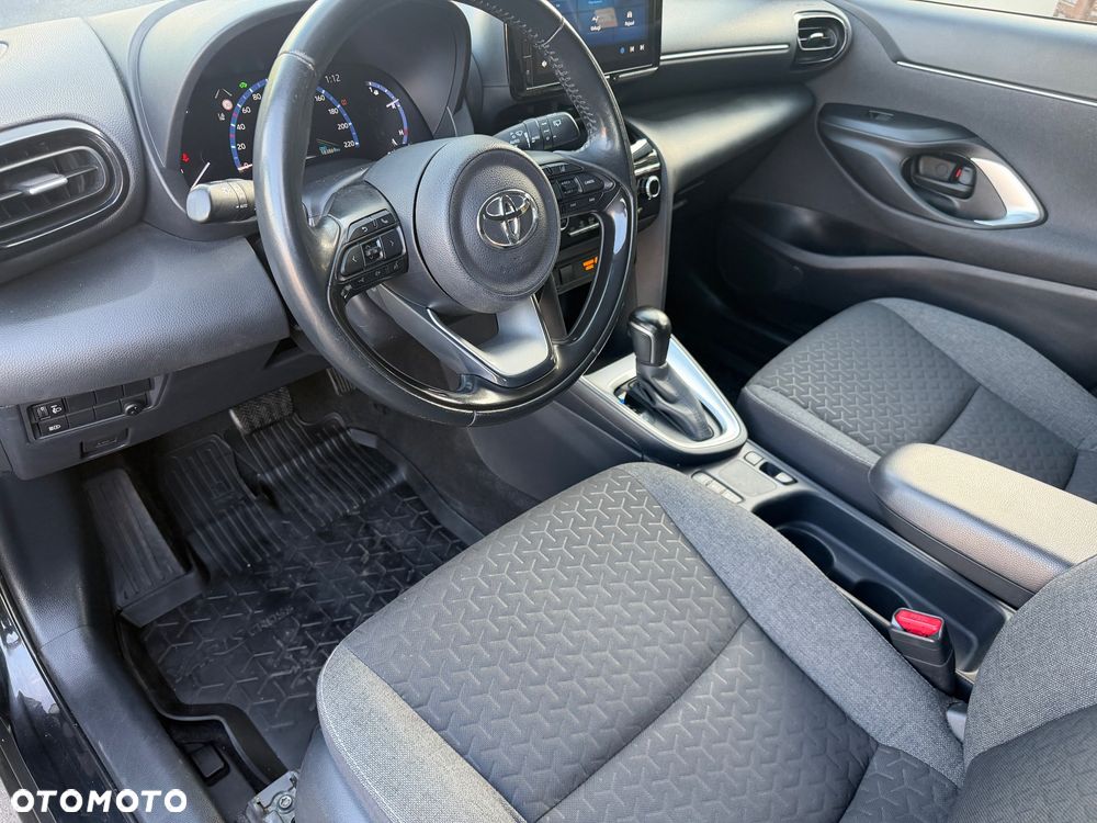Toyota Yaris Cross Hybrid 1.5 Comfort - 21