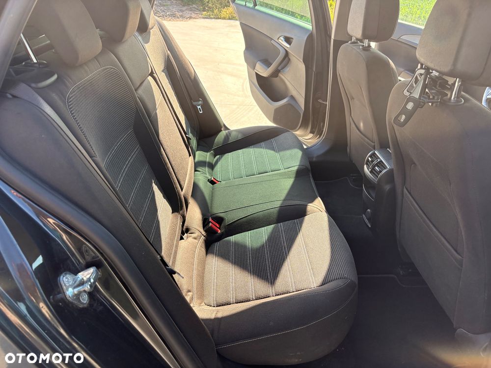Opel Insignia 2.0 CDTI Edition - 17