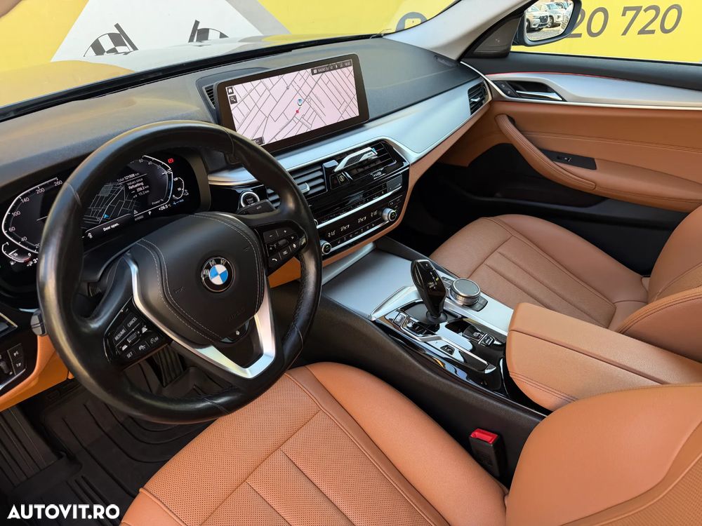 BMW Seria 5 530e Aut. - 3