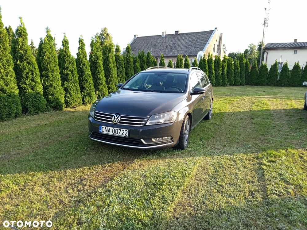 Volkswagen Passat 2.0 TDI DPF DSG 4Motion Comfortline - 2
