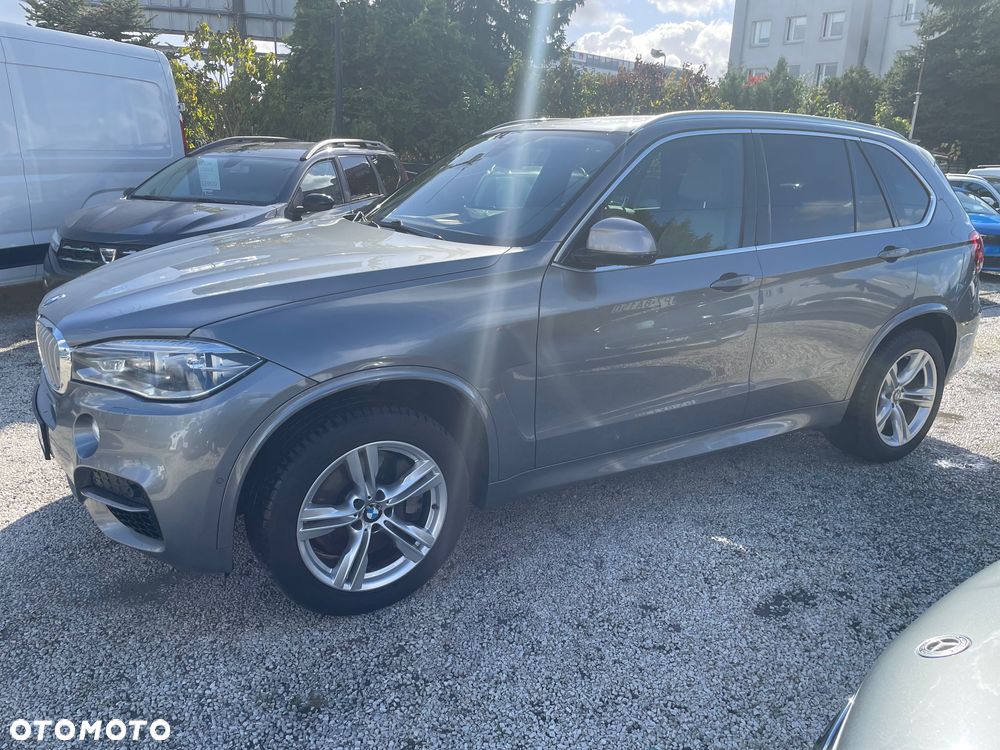 BMW X5 M M50d - 10