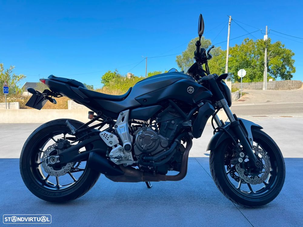 Yamaha MT-07 - 8