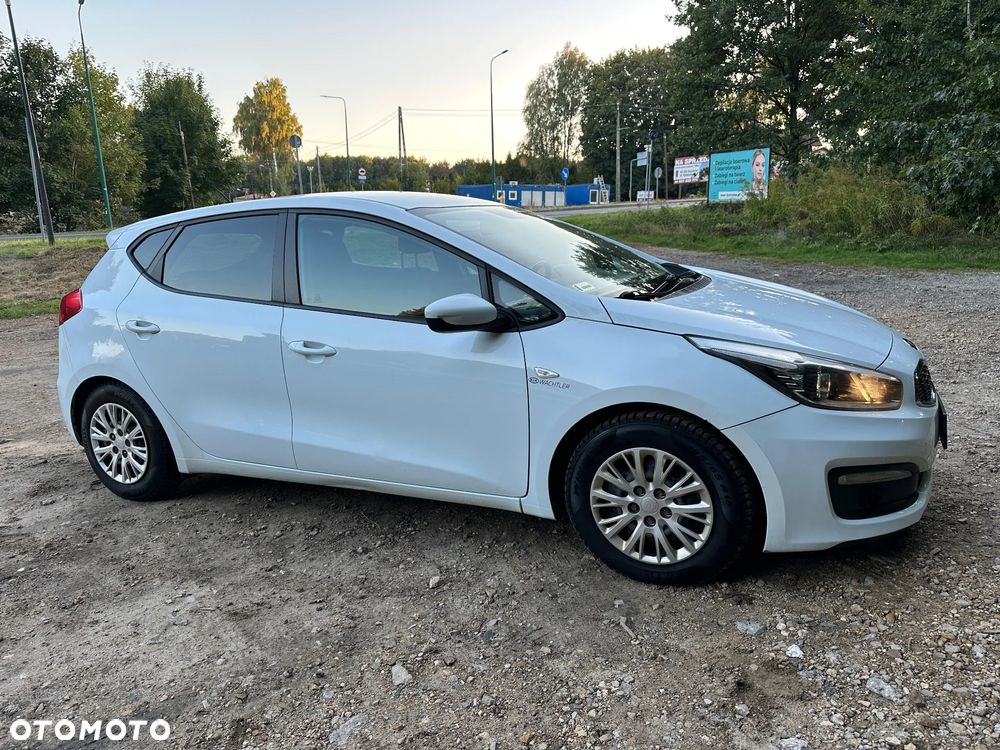 Kia Ceed - 5