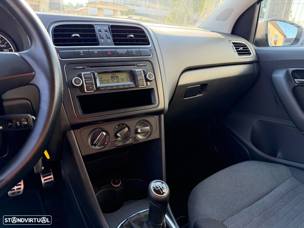 VW Polo - 22