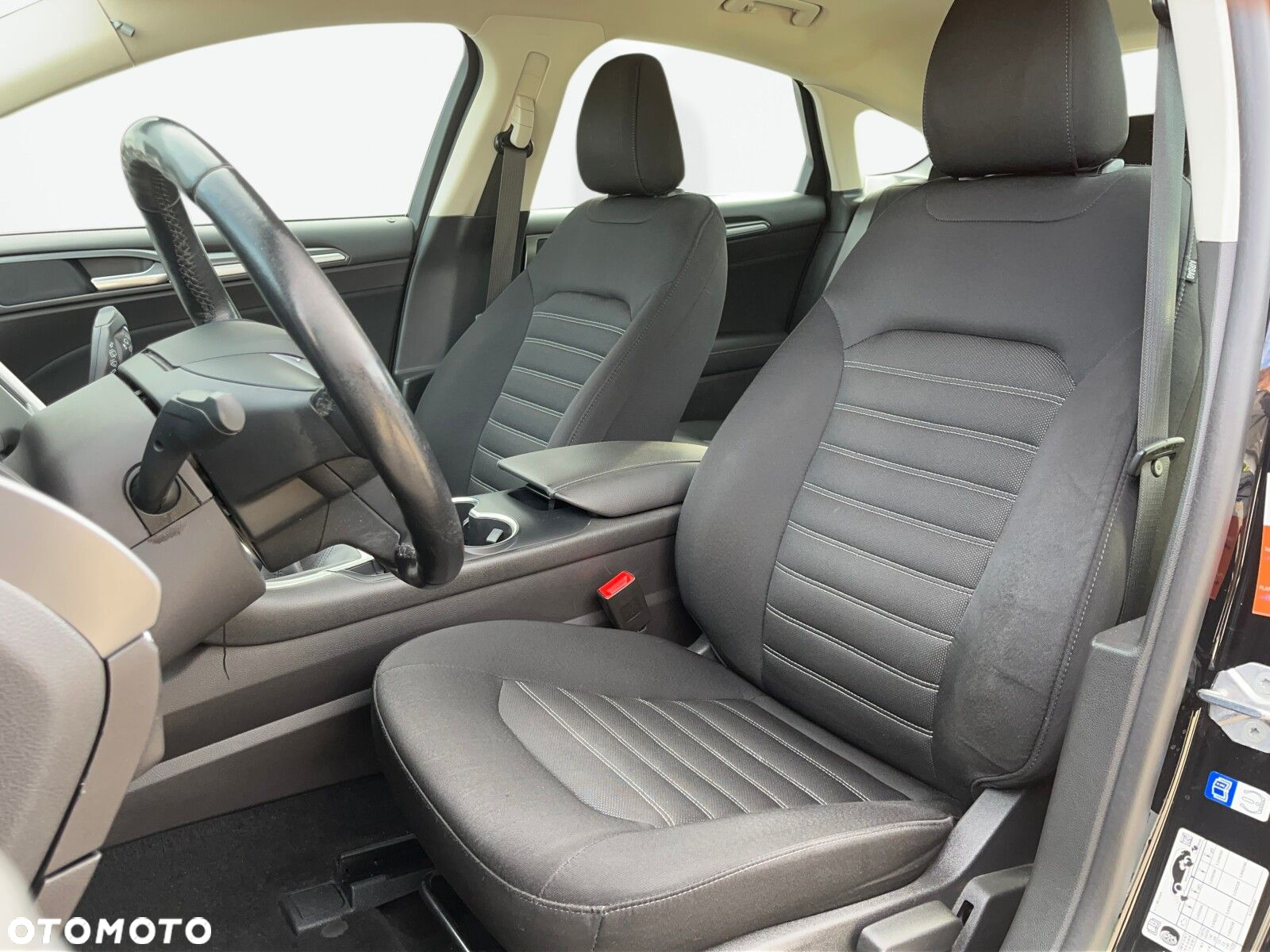 Ford Mondeo - 10
