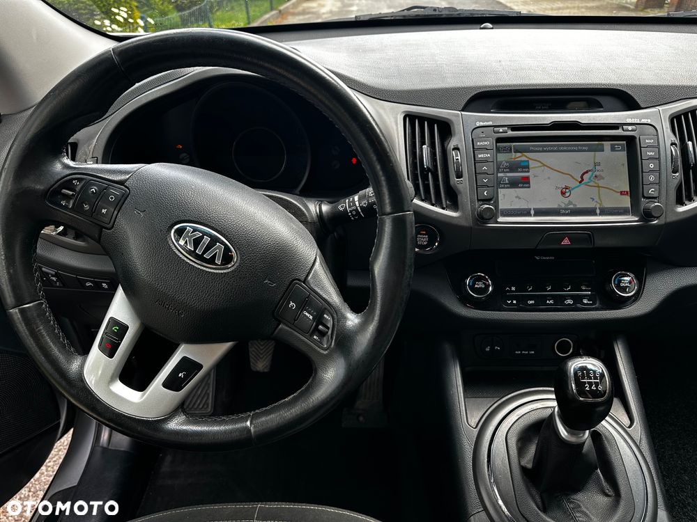 Kia Sportage 1.7 CRDI 2WD ISG Dream-Team Edition - 9