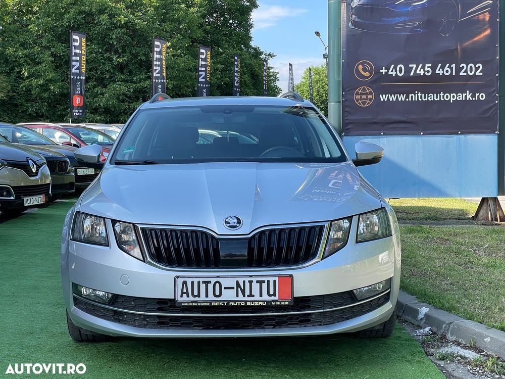Skoda Octavia - 2