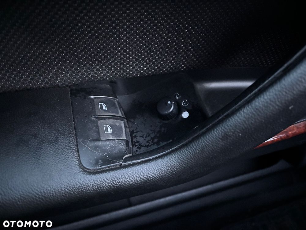 Audi A3 3-drzwiowe 1.6 Ambiente - 17