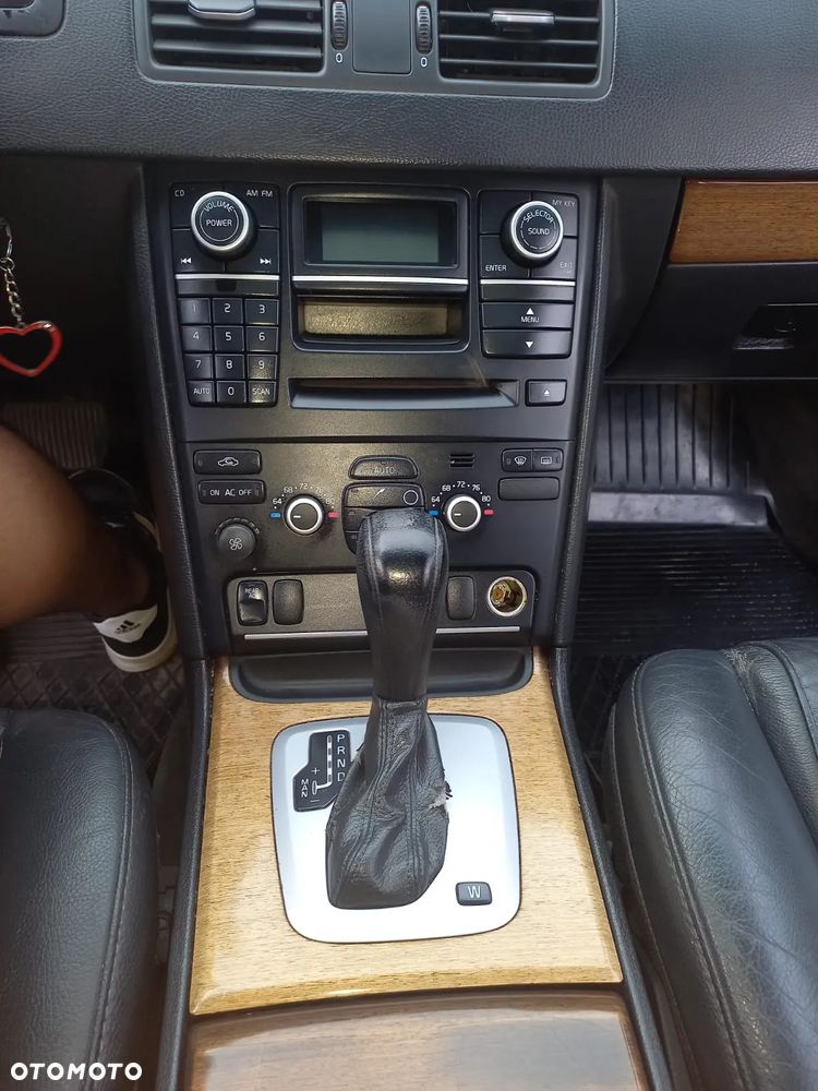 Volvo XC 90 - 4
