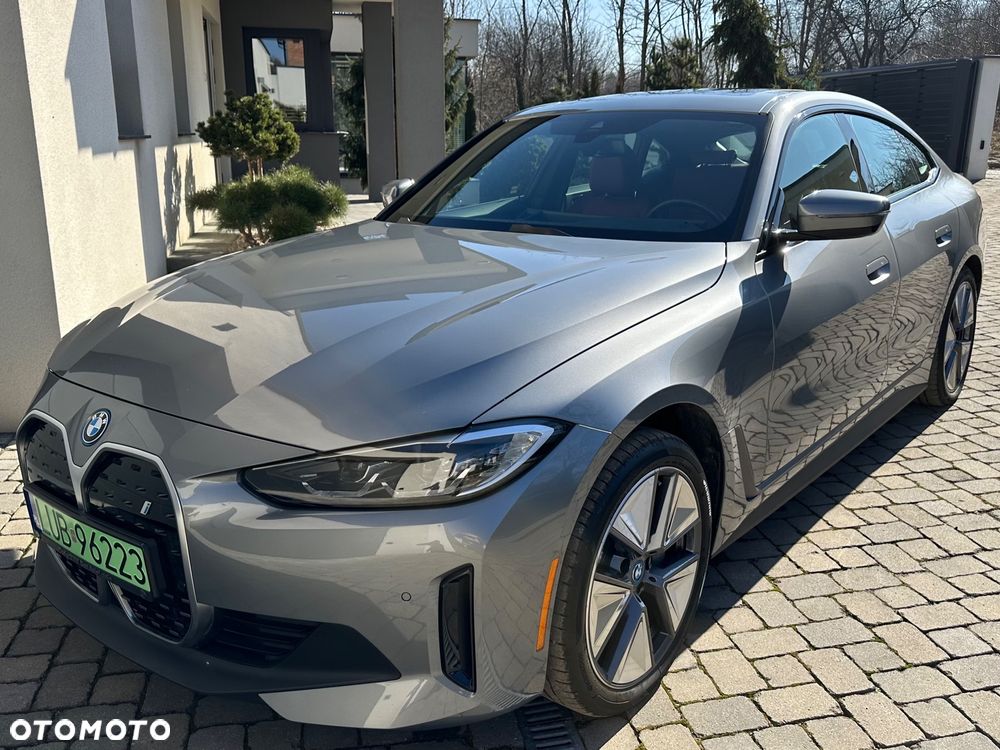 BMW i4 - 2
