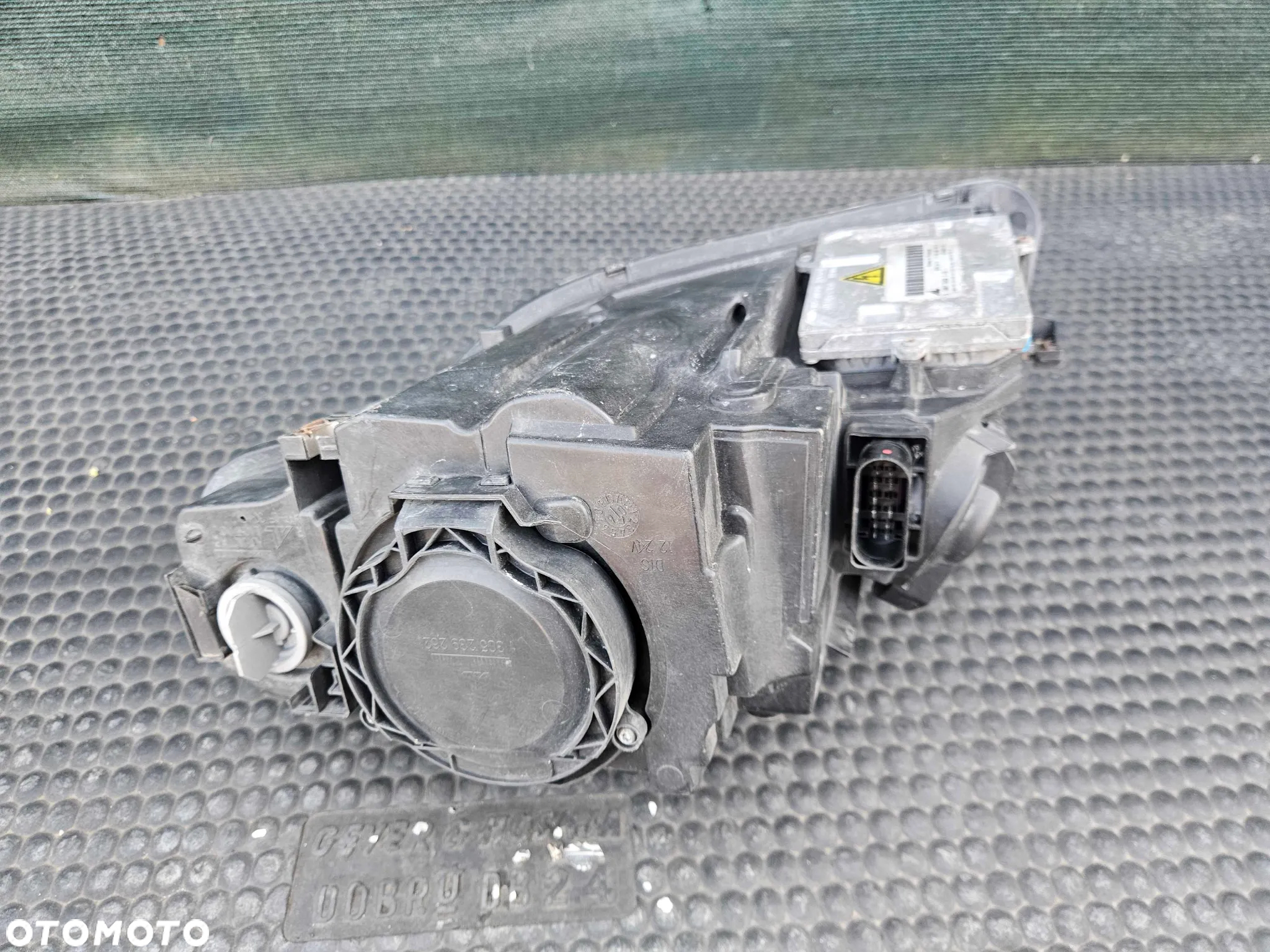 Lampy Lampa Reflektor Lewy Prawy Przod Przednie Bi-Xenon Przetwornica Europa Audi A4 B7 - 39