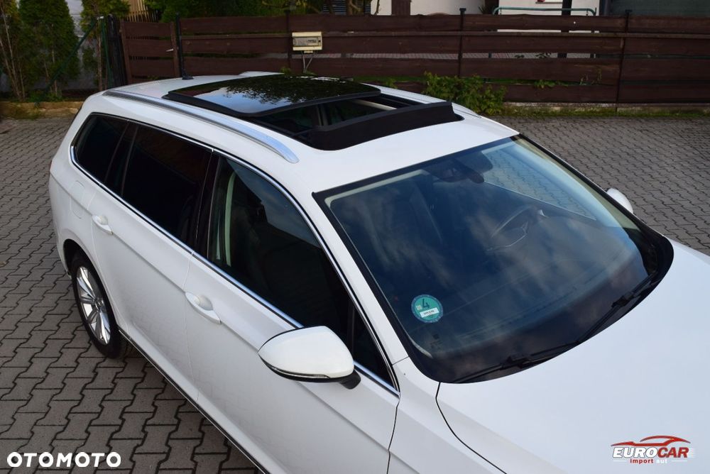 Volkswagen Passat - 32