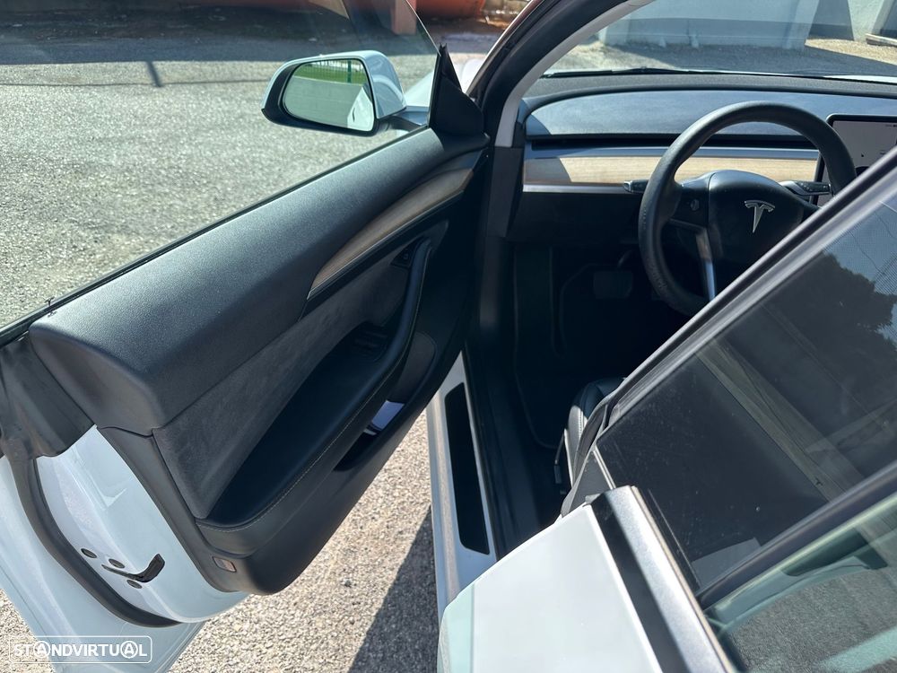 Tesla Model 3 Long Range Tração Integral - 16