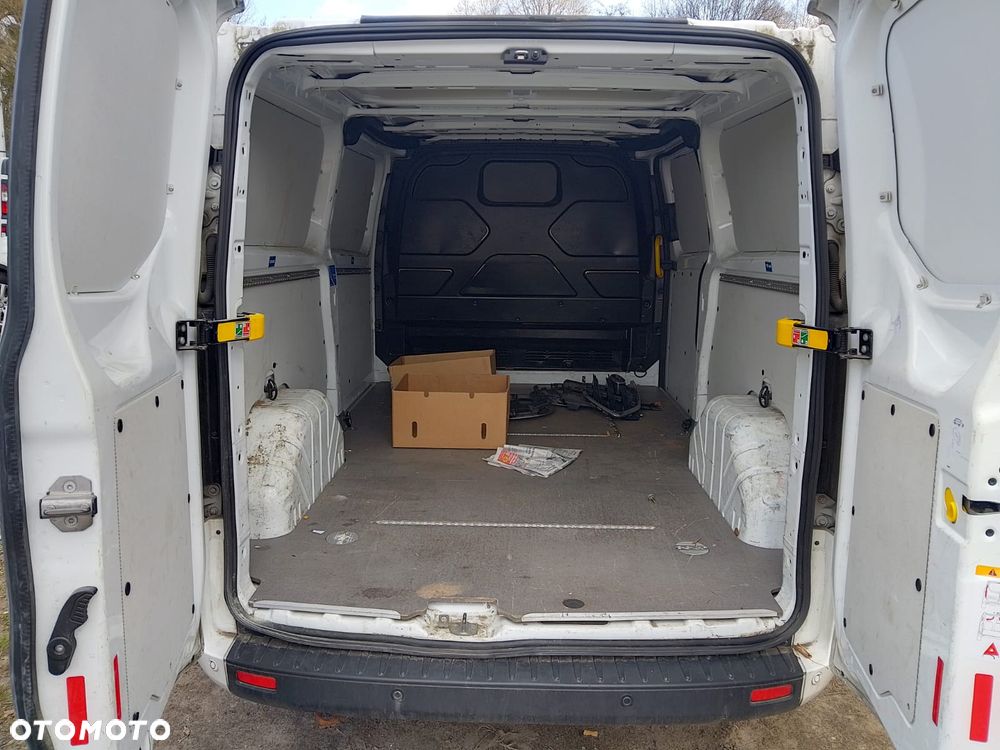 Ford TRANSIT CUSTOM L2H1 - 6