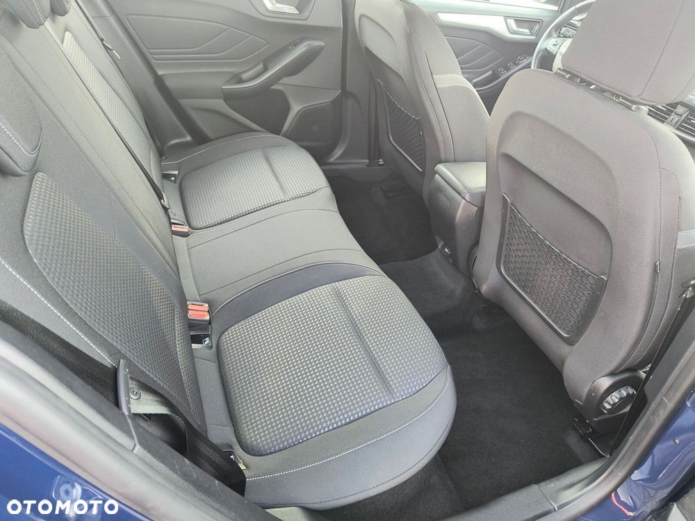 Ford Focus - 14