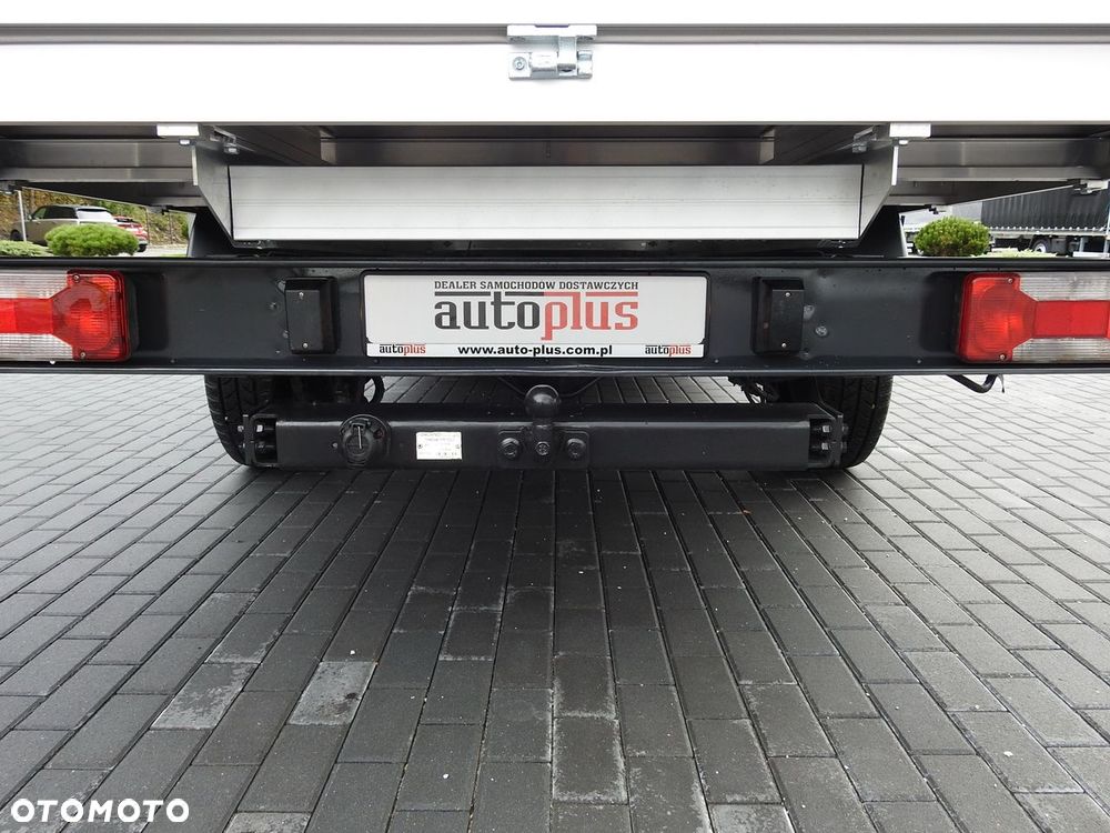 Iveco DAILY 35S15 SKRZYNIA PODWÓJNA KABINA DOKA 7 MIEJSC KLIMATYZACJA  150KM - 17