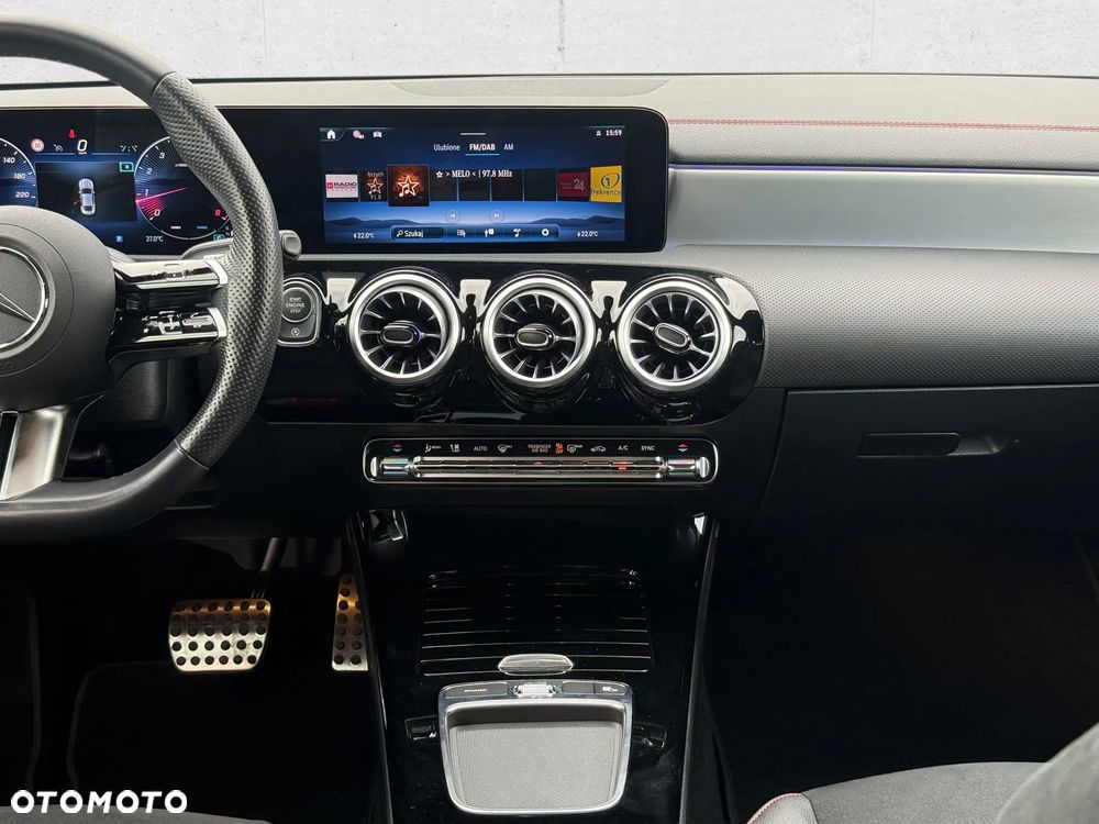 Mercedes-Benz CLA 200 mHEV AMG Line 7G-DCT - 21