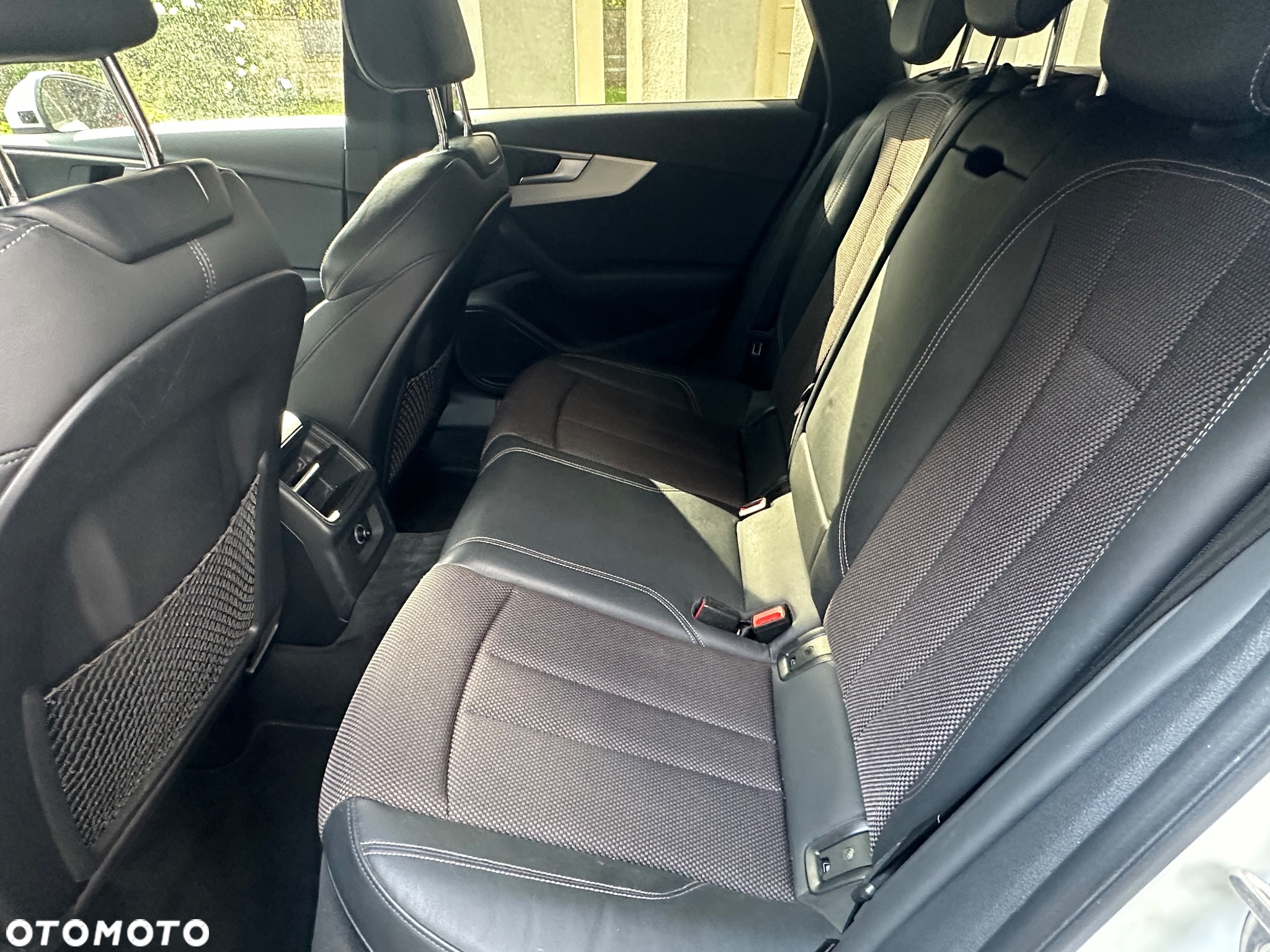 Audi A4 40 TDI quattro S tronic S line - 26