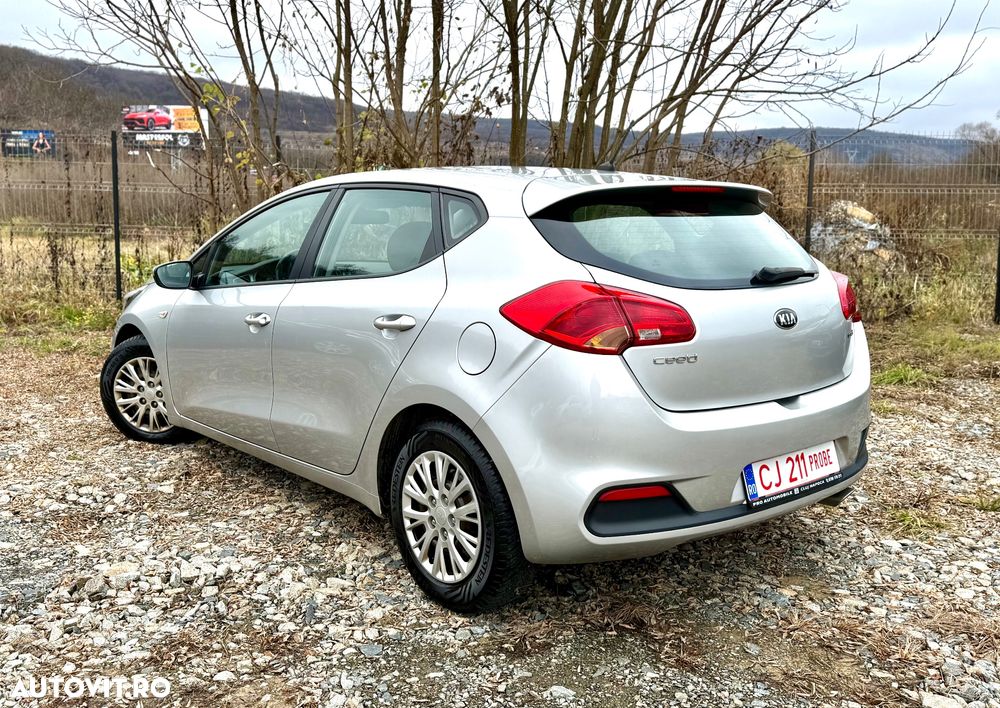 Kia Ceed Cee'd 1.4 DSL STAR - 34